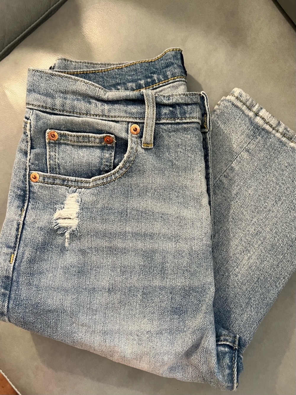 Gap High Rise Girlfriend Light Indigo Jeans 26